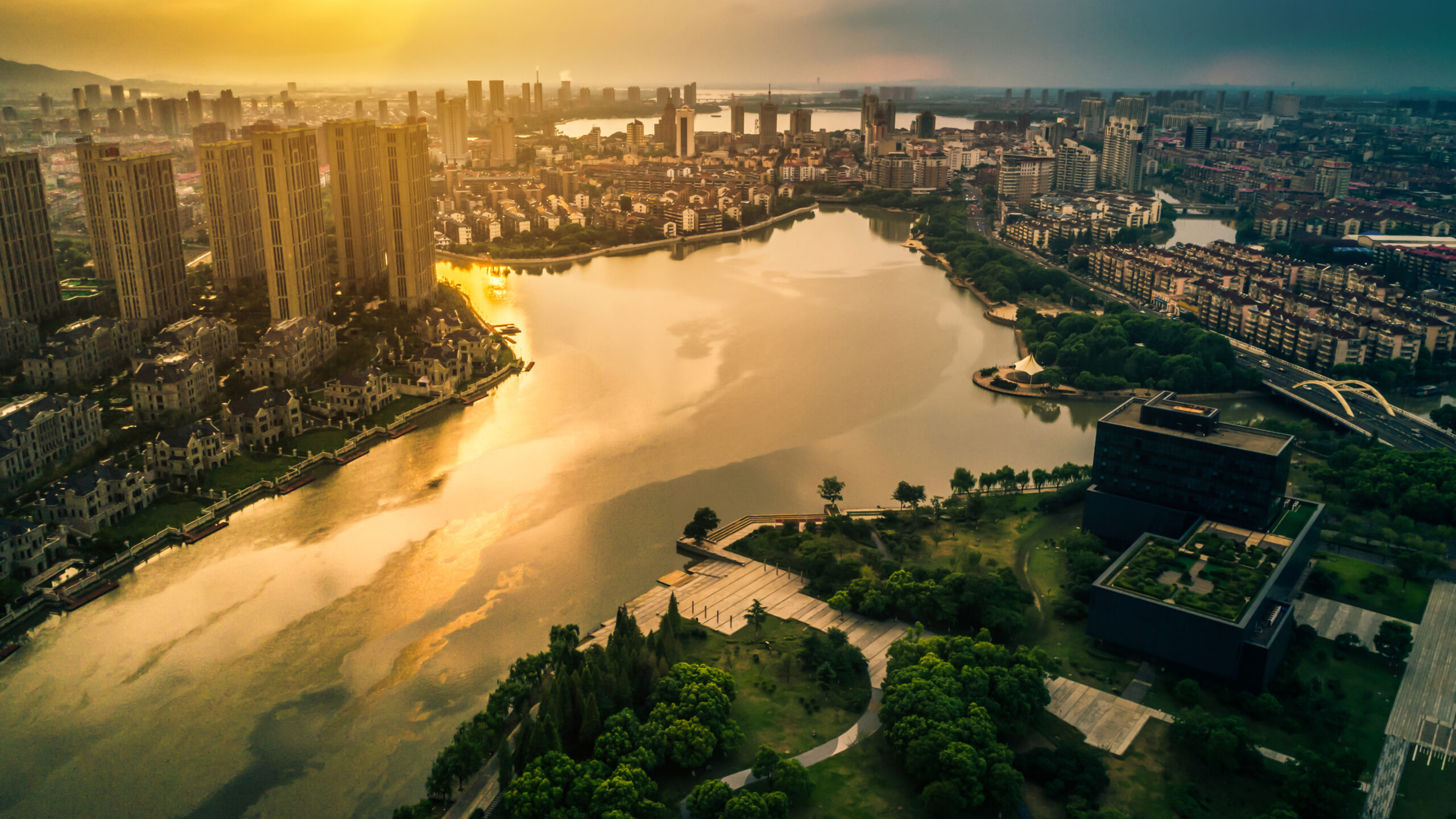 Towards achieving a climate-resilient cities.